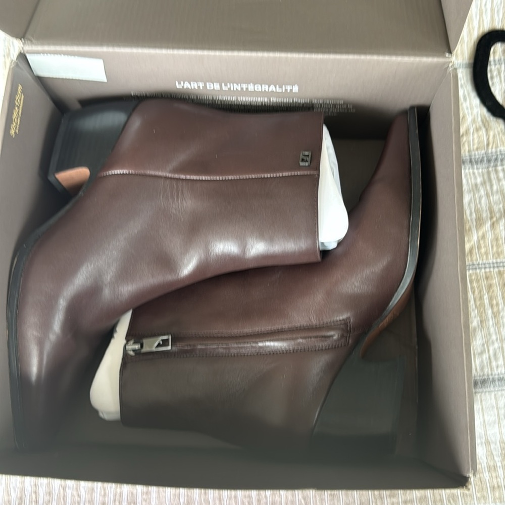 Franco Sarto Vivian Bootie in Brown Size 8M - Picture 4 of 13